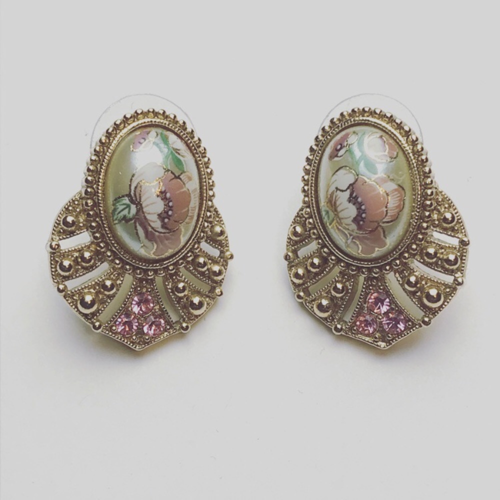 Vintage Style Floral Painted Faux Pearl Earrings